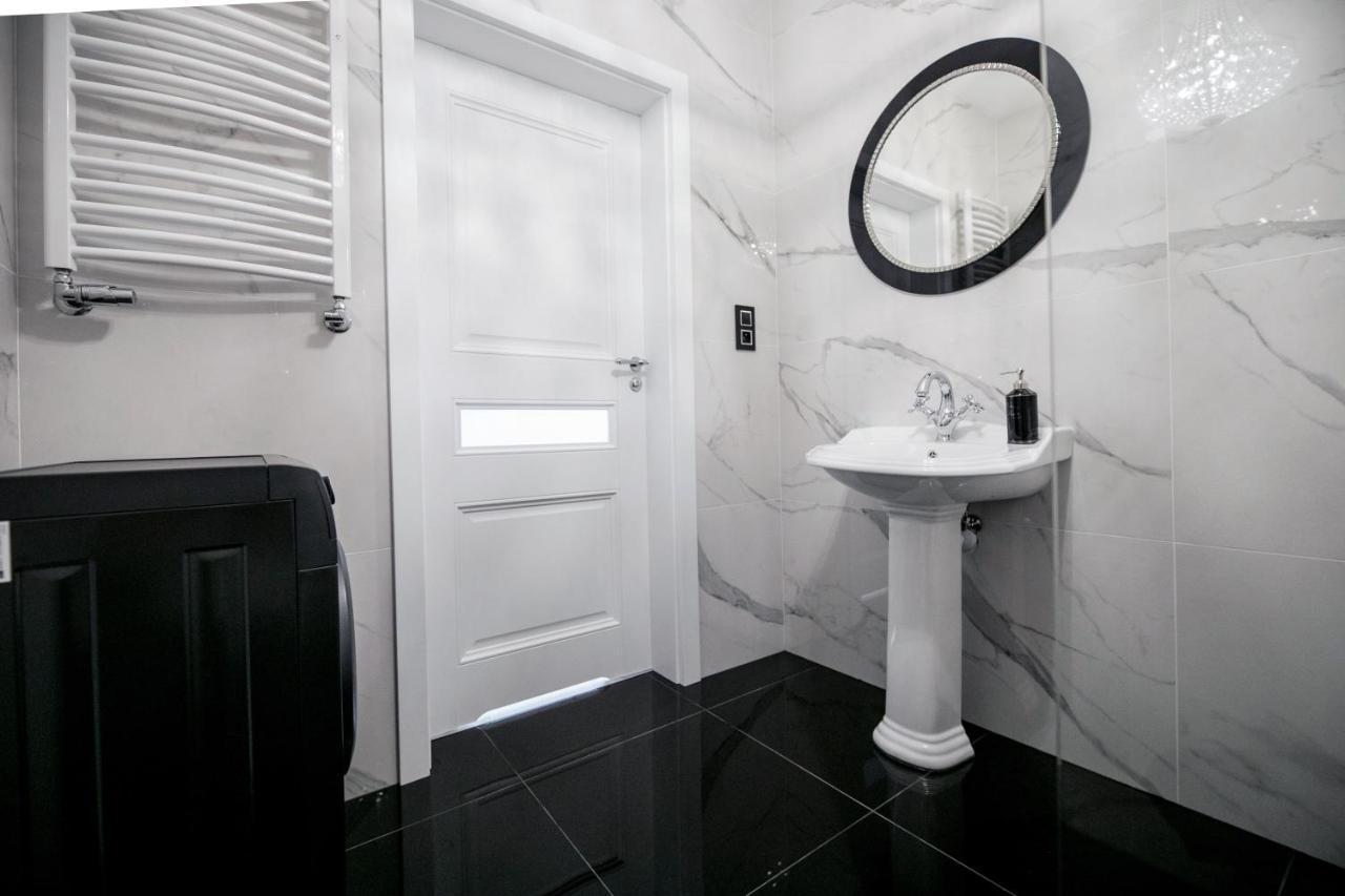 Apartament Royal Blue Ustkaアパートメント エクステリア 写真